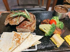 -豪客来牛排(空港华联店)