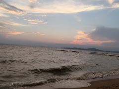 -乔木提恩海滩