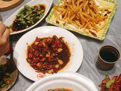 -肥肥虾庄·金牌油焖大虾(杨园滨江时代walk店)