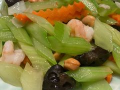腰果西芹炒百合-红樱桃·新派辽菜(北行店)