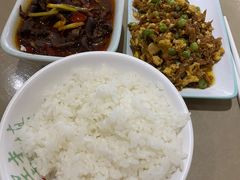 -老乡鸡(融科天地店)