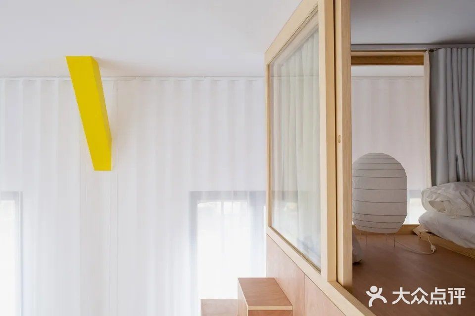 只有可以漫步的异形立面