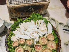 -蔼若春.传承三十年云南菜(金碧公园店)