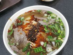 加肉牛肉面-洪师傅牛肉面(文昌南路店)