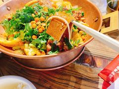 -成都你六姐·牛肉冒菜(上海环宇荟店)