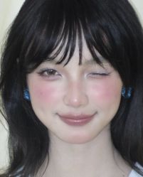 -明天见·化妆造型工作室