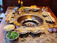 -六公里老火锅(总店)
