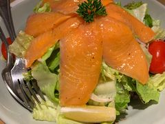 烟三文鱼沙律-Lia Cafe Bar Restaurant松山咖啡屋
