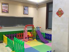 -华齿口腔·矫正种植中心(松江环城路店)