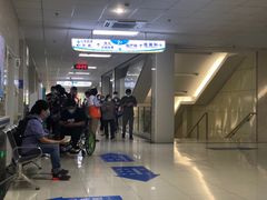 -上海市松江区泗泾医院