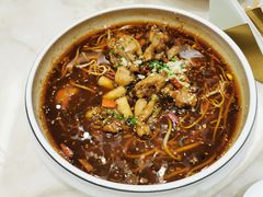 -南京悦客假日酒店