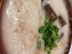 -大师傅粥品(埃华街)