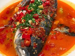 剁椒鱼头-上名堂·鱼头好吃(体育场路店)