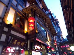 -小天鹅火锅·一线江景洪鼎旗舰店(洪崖洞店)