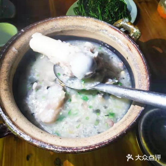 群兴粥家庄