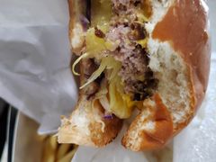 -TRIPS BURGER(大钟寺店)