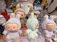 -泡泡玛特POPMART(侨福芳草地店)