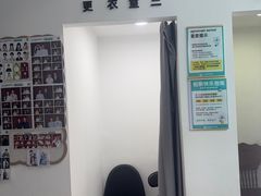 -拍刻风照相馆(花都融创店)