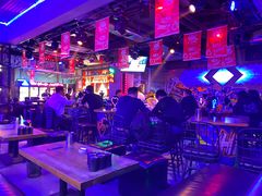 -UP嘻哈酒吧(粉巢店)