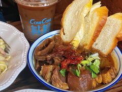 -CowCow其其·牛杂咖啡公司(六运店)