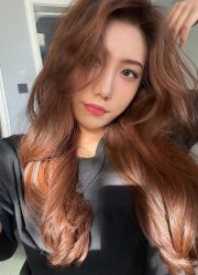 -BULB STUDIO 巴柏明星发型工作室