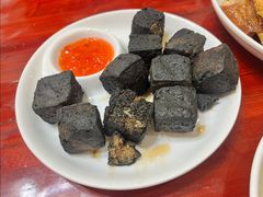 -芦茨金富饭庄·25年老字号·专做稻草鸡