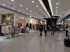 一楼-兴旺欧韩城(上海兴旺国际服饰城店)