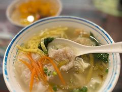 -长人馄饨铺(解放街店)