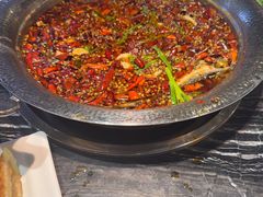 -老船舫·现做活鲜鱼馆(东郊记忆店)