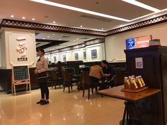 -一哥澳门豆捞 · 十七年经典澳门火锅(四季天地店)