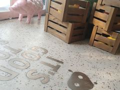-WHEN PIGS FLY当猪飞