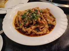 -老来福·非遗酸汤兔(凯旋路店)