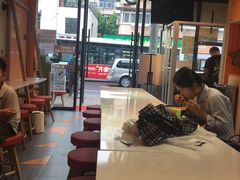 -张亮麻辣烫(政民路店)