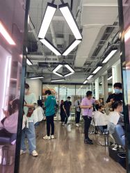 -ON STAR SALON