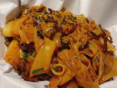 -大良毋米粥·粥底火锅(岭南天地店)