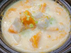 椰香金瓜香芋煲-东鑫记港式茶餐厅(南京东路店)