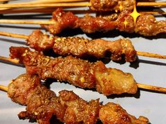 鲜羊肉串-小俩口烧烤东北菜(双井店)