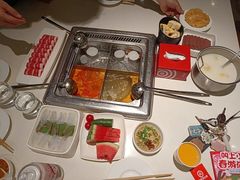 -海底捞火锅(世界城广场店)