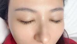 -爱美睫美甲会馆
