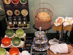 -亮马河饭店翠雅咖啡厅