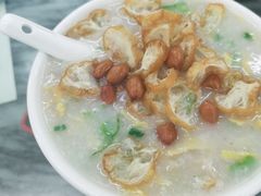 艇仔粥-穗银肠粉店(东川路店)