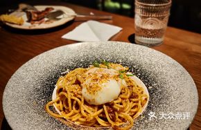 Hot Spring Egg Beef Spaghetti