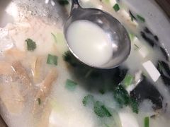 千岛湖招牌鱼头砂锅-姜君·千岛湖鱼头馆(浦东大道店)
