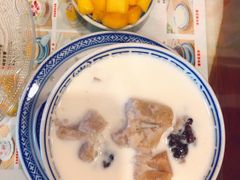 -广信牛奶甜品世家(台东店)