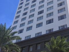 -汕尾巴黎半岛酒店