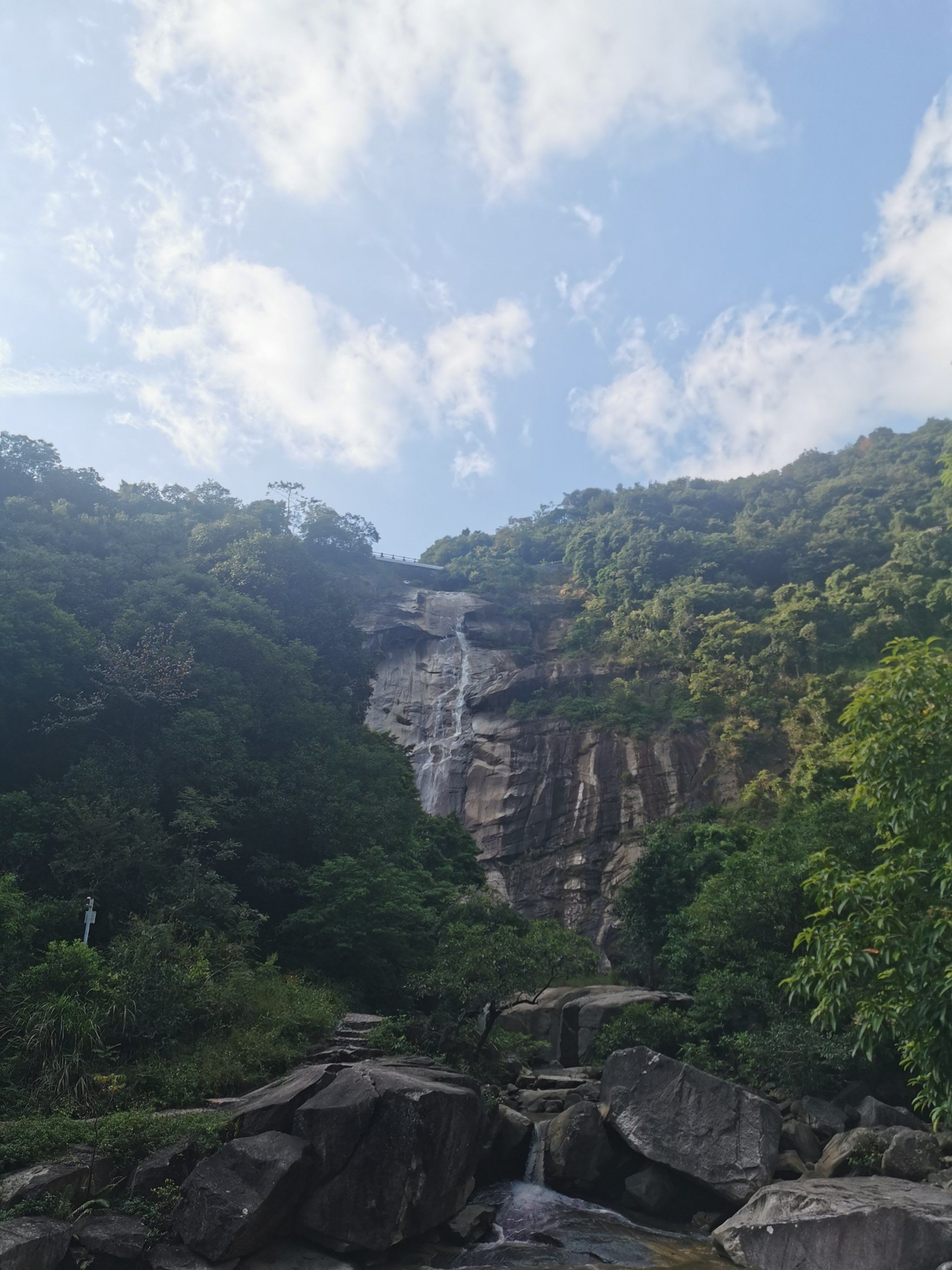 0元玩转这座城 
惠州罗浮山下面的一个景区,顾名思义,这里有一个