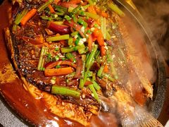 酱香清江鱼-鸣记脆皮烤鱼·海鲜烤鱼(三八广场店)