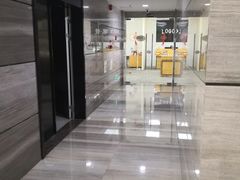-LOGO眼镜·蔡司品牌折扣店(龙华清湖店)