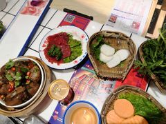 -喜悦小串丹东小黄牛海鲜烧烤大排档(民主广场店)
