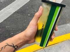 -星巴克(宝山万达店)